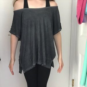 Forever 21 Contemporary Off the Shoulder Flowy Top